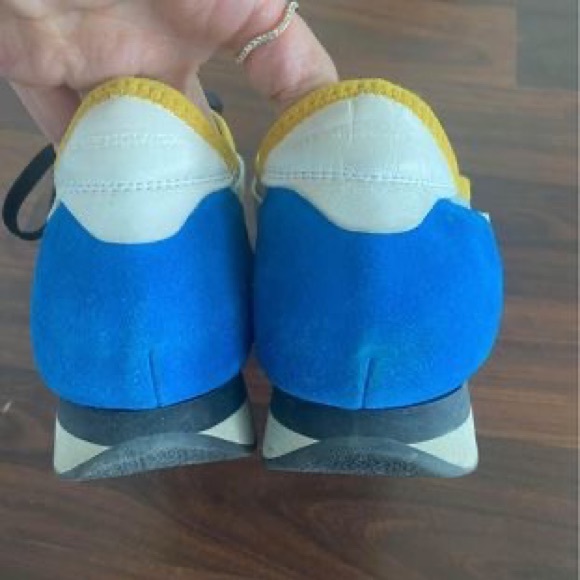 BALENCIAGA Race Runner Sneakers - Picture 5 of 8